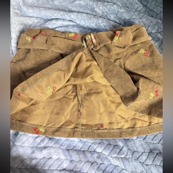 Brown Cropped Blazer and Skirt Set - Picture 4 of 4